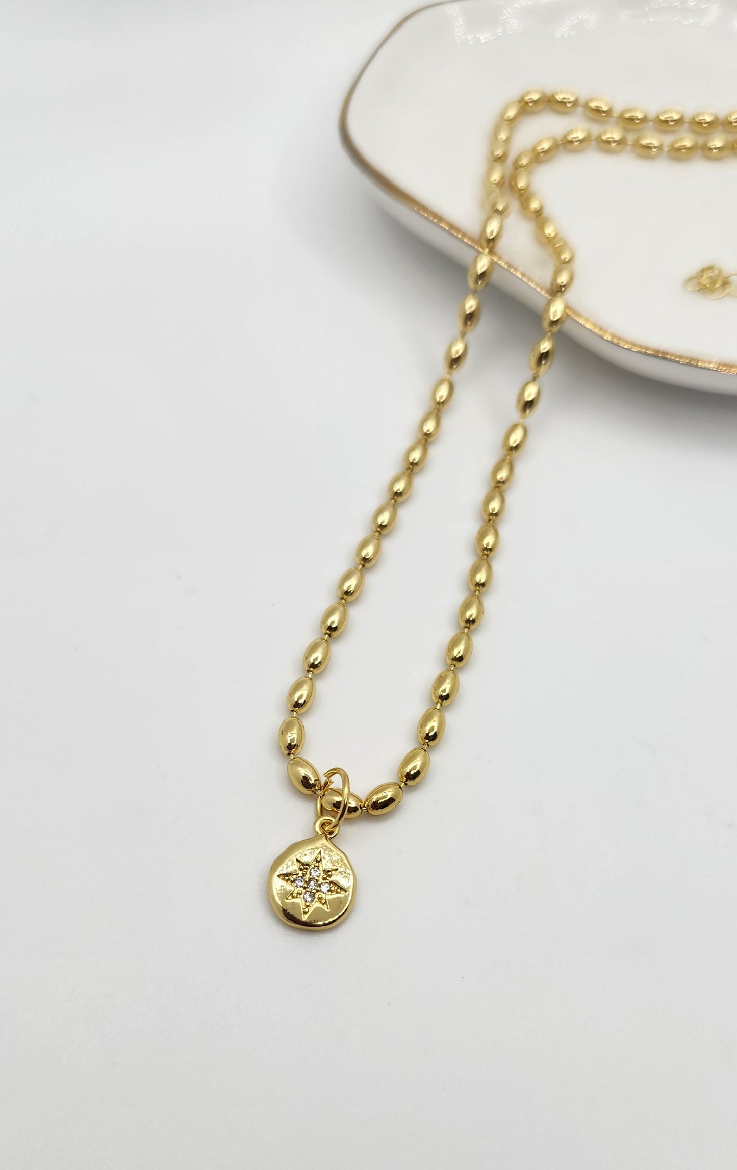 Estrella de Dios Necklace