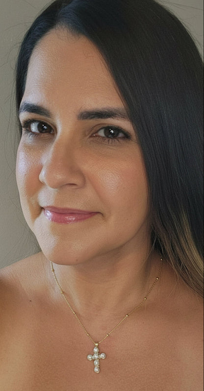 Cruz Perla Necklace