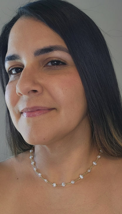 Sara Necklace