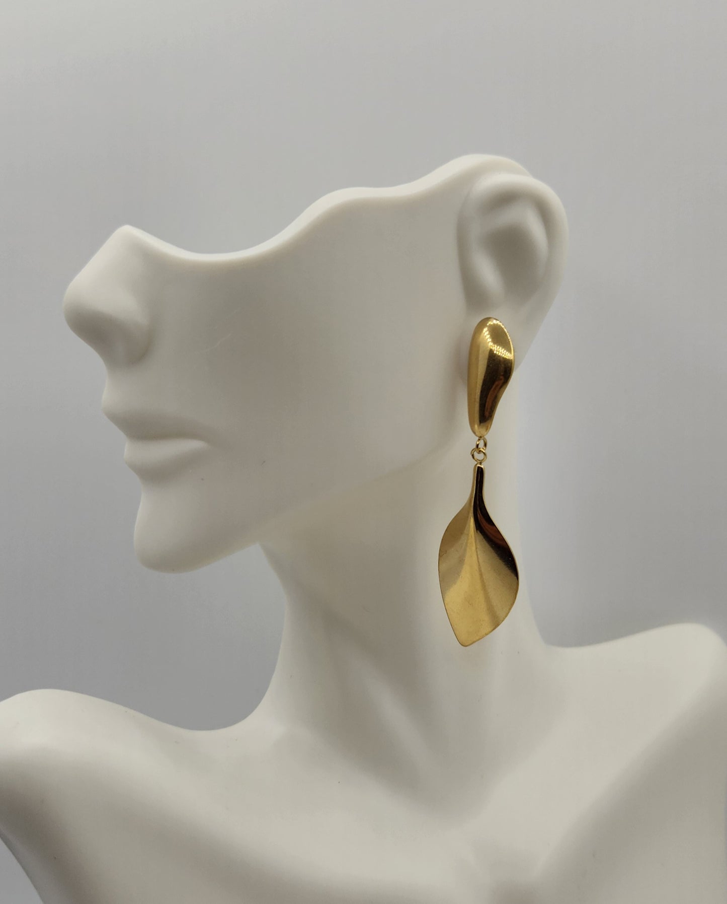 Vela Earrings