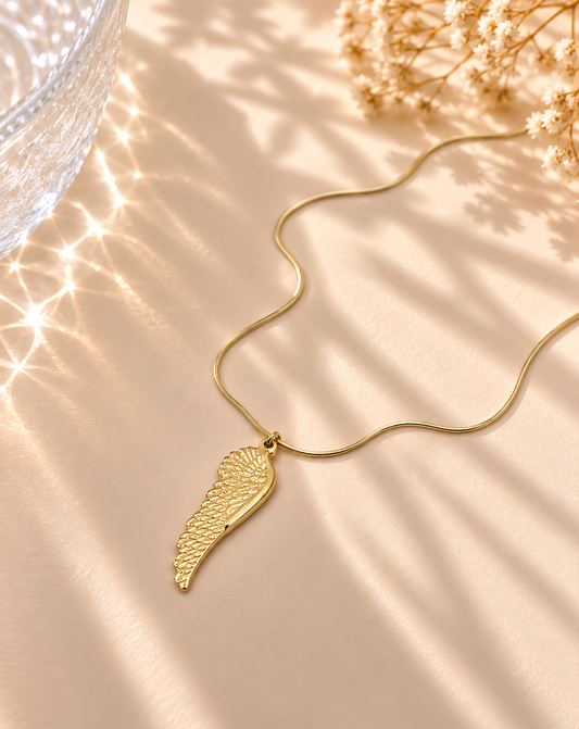Evaluna Wing Necklace