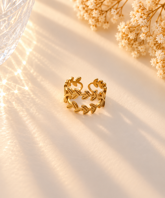 Laurel Ring